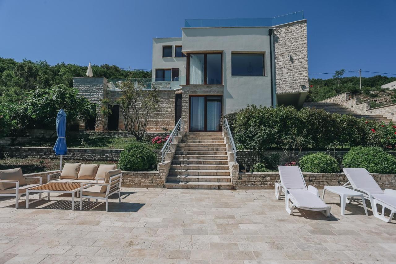 Villa Semiramis Tivat Exterior foto