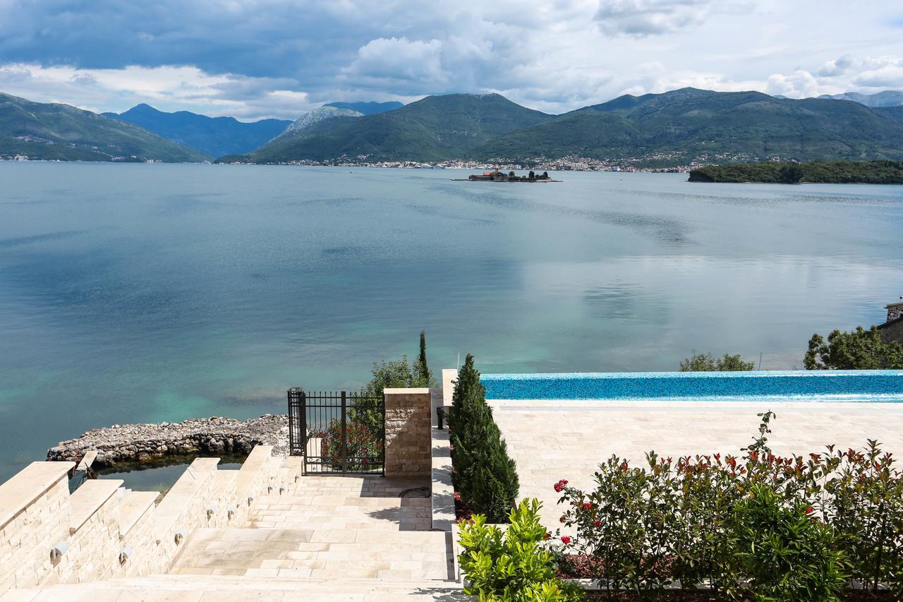 Villa Semiramis Tivat Exterior foto